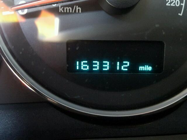 1J8HH48K06C136587 - 2006 JEEP COMMANDER GRAY photo 8