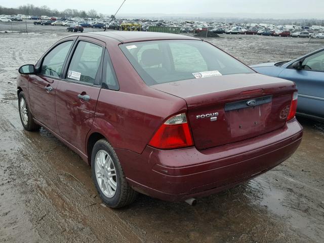 1FAHP34N37W155371 - 2007 FORD FOCUS ZX4 RED photo 3