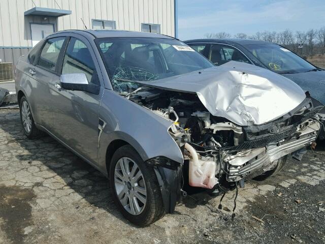 1FAHP35N08W169728 - 2008 FORD FOCUS SE SILVER photo 1