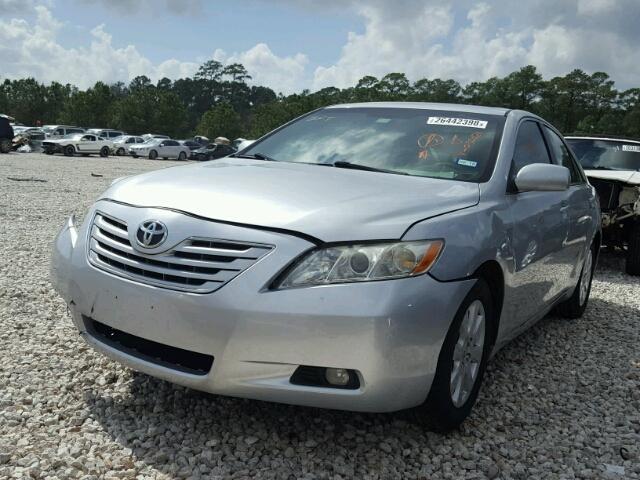 4T1BK46K07U030326 - 2007 TOYOTA CAMRY NEW SILVER photo 2