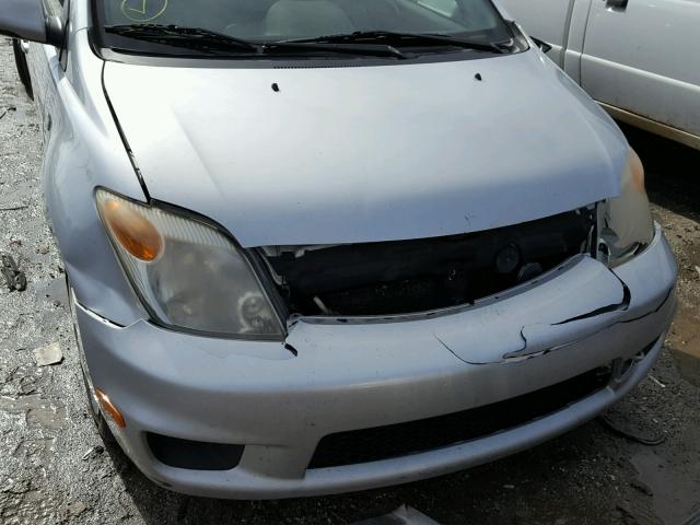 JTKKT604760163784 - 2006 TOYOTA SCION XA SILVER photo 9