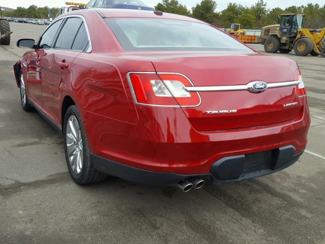 1FAHP2FW7BG134610 - 2011 FORD TAURUS LIM RED photo 3