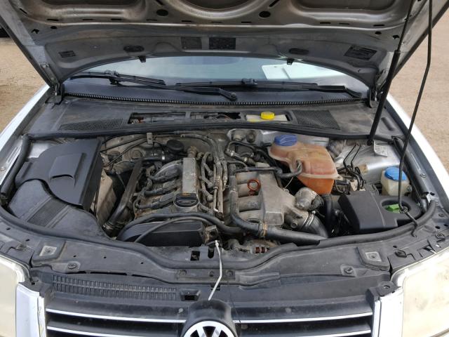 WVWAD63B25E074037 - 2005 VOLKSWAGEN PASSAT GLS SILVER photo 7