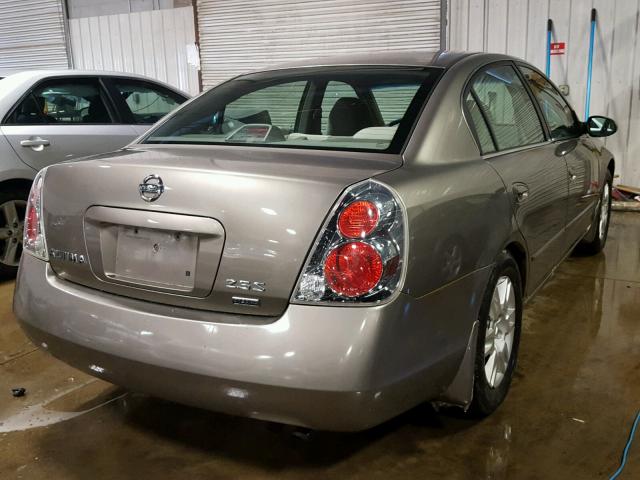 1N4AL11E86C101084 - 2006 NISSAN ALTIMA S GRAY photo 4