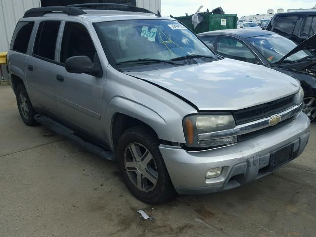 1GNES16S166173103 - 2006 CHEVROLET TRAILBLAZE SILVER photo 1