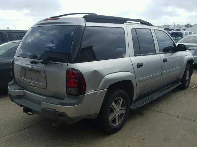 1GNES16S166173103 - 2006 CHEVROLET TRAILBLAZE SILVER photo 4