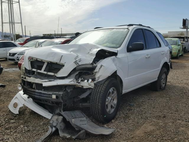 KNDJD733955497941 - 2005 KIA SORENTO EX WHITE photo 2