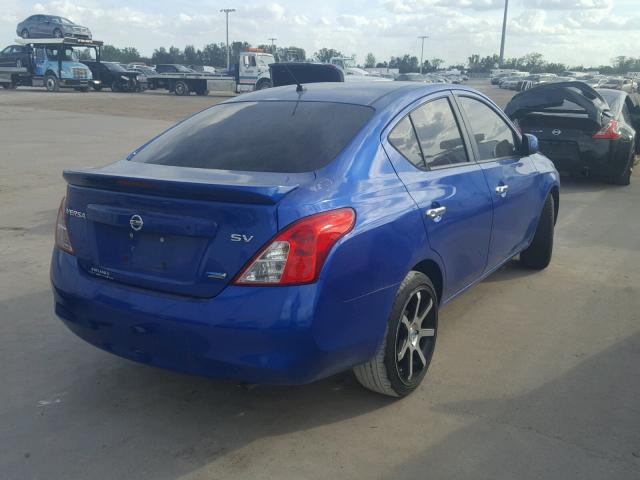 3N1CN7AP1DL862058 - 2013 NISSAN VERSA S BLUE photo 4