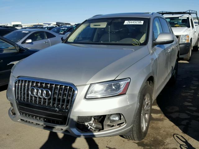 WA1LFAFP2EA024673 - 2014 AUDI Q5 PREMIUM SILVER photo 2