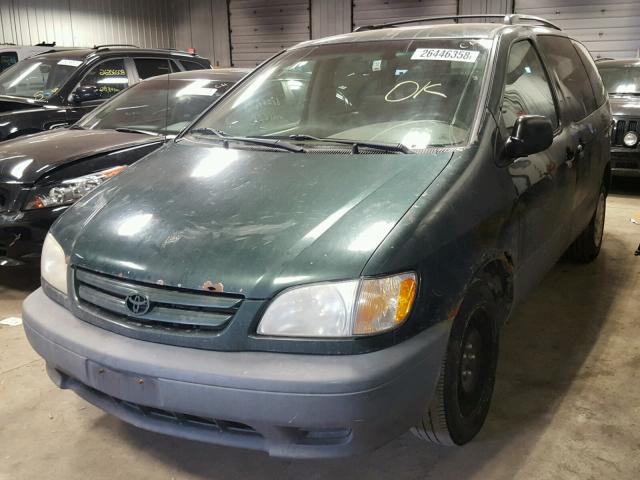 4T3ZF19C33U546929 - 2003 TOYOTA SIENNA CE GREEN photo 2