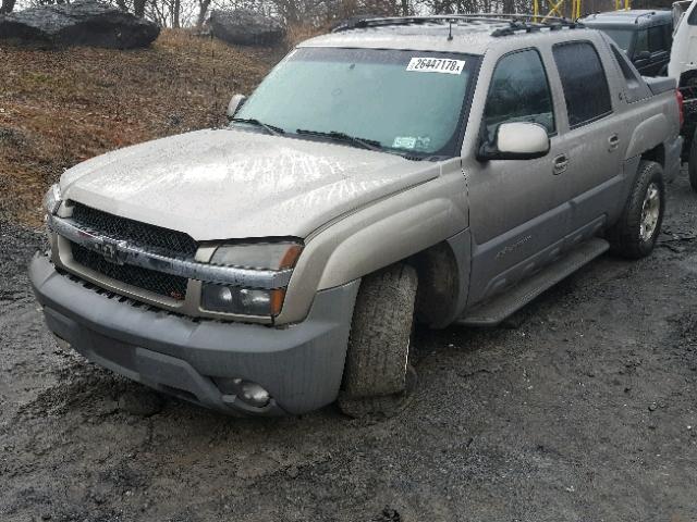 3GNEK13T22G123817 - 2002 CHEVROLET AVALANCHE GOLD photo 2