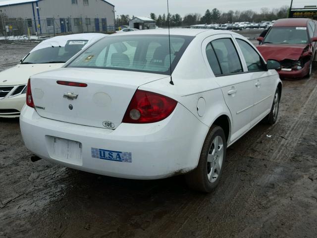 1G1AK52F057522812 - 2005 CHEVROLET COBALT WHITE photo 4