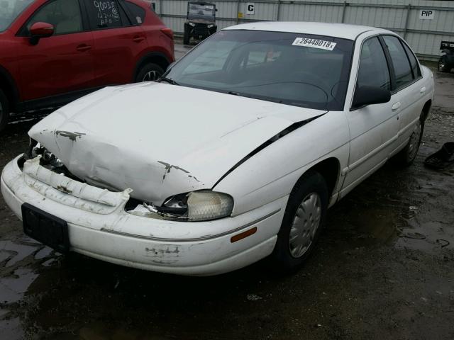 2G1WL52M0W9320151 - 1998 CHEVROLET LUMINA BAS თეთრი ფოტო 2