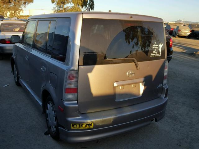 JTLKT324164092548 - 2006 TOYOTA SCION XB GRAY photo 3