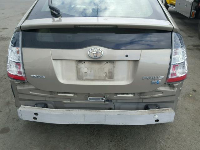 JTDKB20U240055511 - 2004 TOYOTA PRIUS BEIGE photo 9