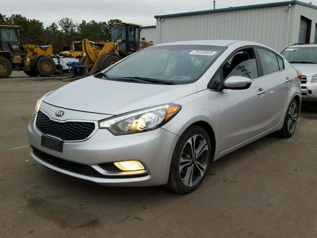 KNAFX4A85F5286695 - 2015 KIA FORTE EX SILVER photo 2