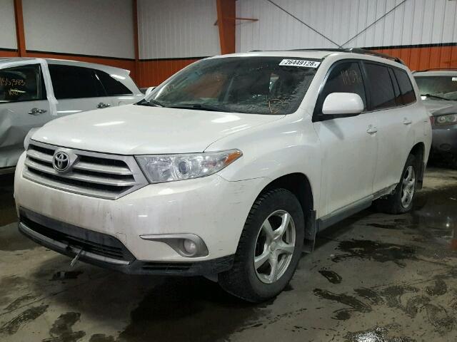 5TDBK3EH7CS159344 - 2012 TOYOTA HIGHLANDER WHITE photo 2