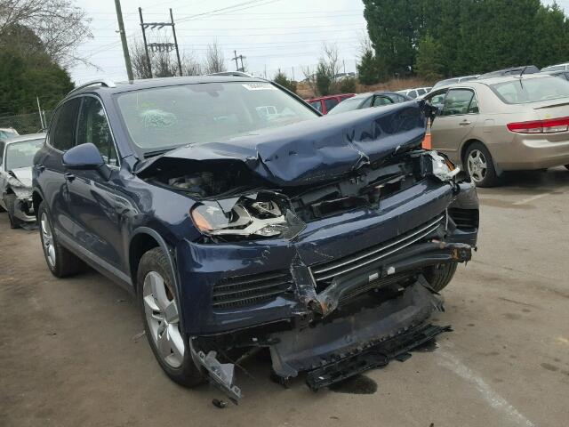 WVGEP9BPXDD003157 - 2013 VOLKSWAGEN TOUAREG V6 BLUE photo 1