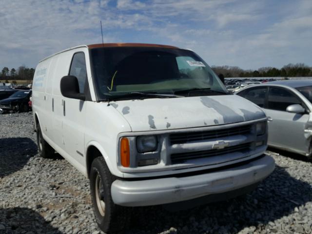 1GCGG29R811149498 - 2001 CHEVROLET EXPRESS G2 WHITE photo 1