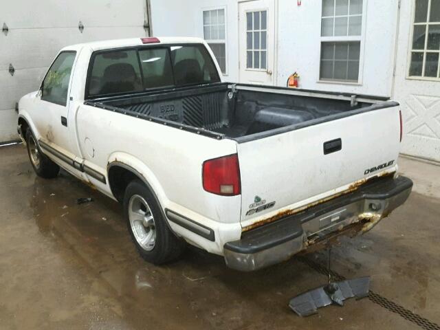 1GCCS1442WK208484 - 1998 CHEVROLET S TRUCK S1 WHITE photo 3