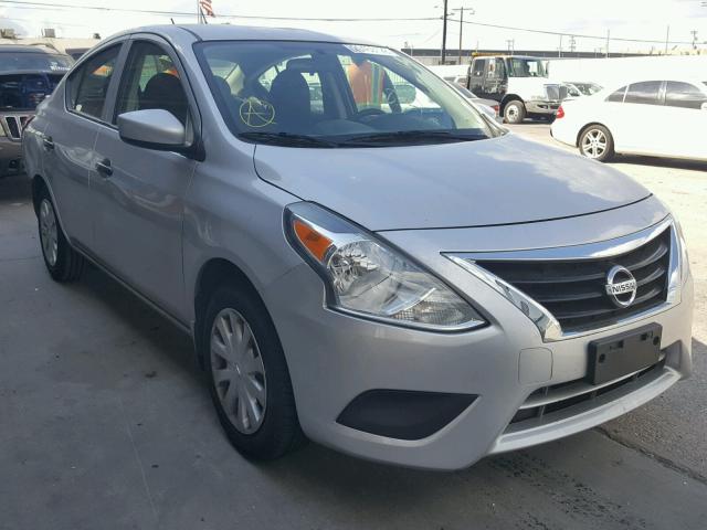 3N1CN7AP4GL831889 - 2016 NISSAN VERSA S SILVER photo 1