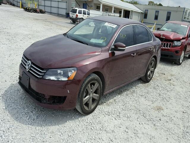 1VWBT7A34EC072193 - 2014 VOLKSWAGEN PASSAT SE MAROON photo 2