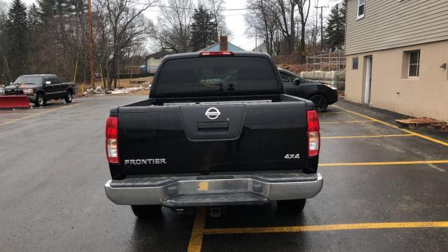 1N6AD07W66C423205 - 2006 NISSAN FRONTIER C BLACK photo 9