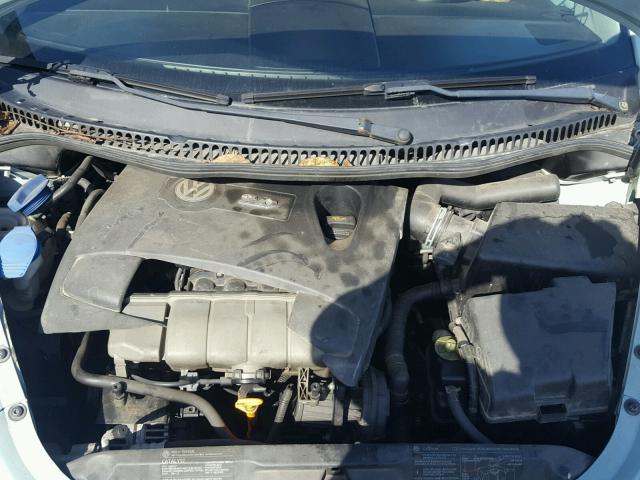 3VWCM31Y84M323848 - 2004 VOLKSWAGEN NEW BEETLE 蓝色 照片 7