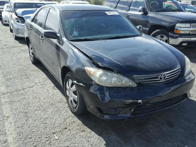 JTDBE32K653028319 - 2005 TOYOTA CAMRY LE BLACK photo 1