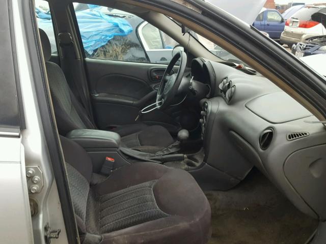 1G2NF52F94M504634 - 2004 PONTIAC GRAND AM S SILVER photo 5