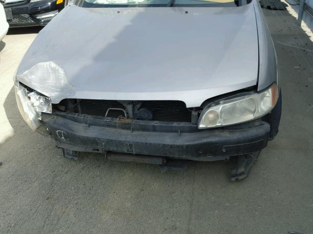 1N4DL01D7YC217796 - 2000 NISSAN ALTIMA XE SILVER photo 9