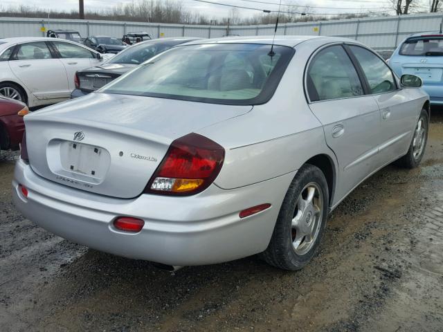 1G3GS64C824115747 - 2002 OLDSMOBILE AURORA 4.0 SILVER photo 4