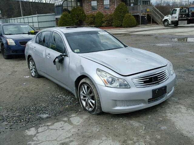 JNKBV61F98M264403 - 2008 INFINITI G35 AWD SILVER photo 1