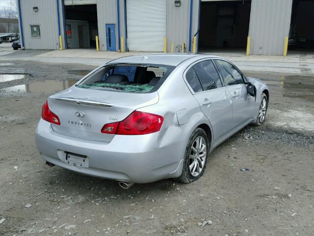 JNKBV61F98M264403 - 2008 INFINITI G35 AWD SILVER photo 4