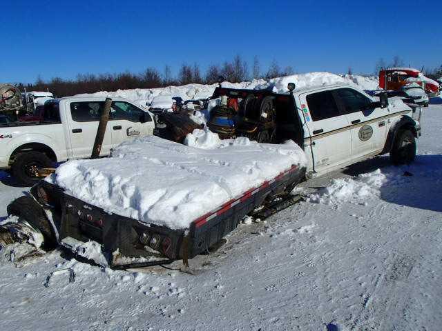 3D6WU7CL4BG522720 - 2011 DODGE RAM 5500 S WHITE photo 4