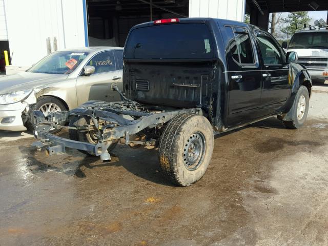 1N6AD07U07C444390 - 2007 NISSAN FRONTIER C BLACK photo 4