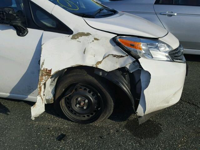 3N1CE2CP8GL384208 - 2016 NISSAN VERSA NOTE WHITE photo 9