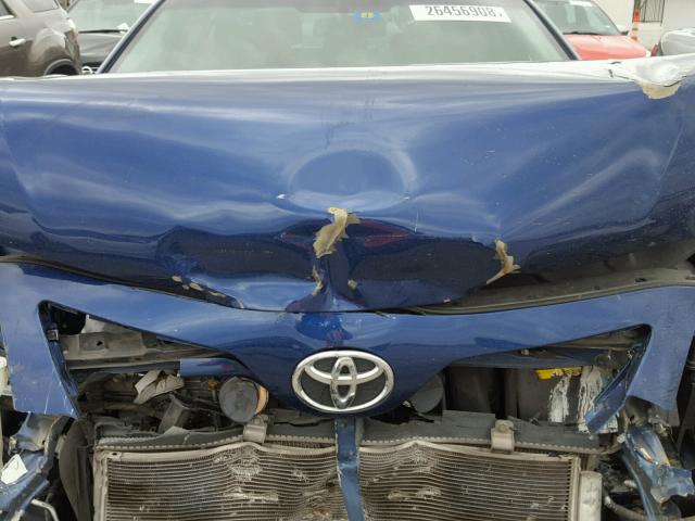 4T1BK46K89U096450 - 2009 TOYOTA CAMRY SE BLUE photo 7