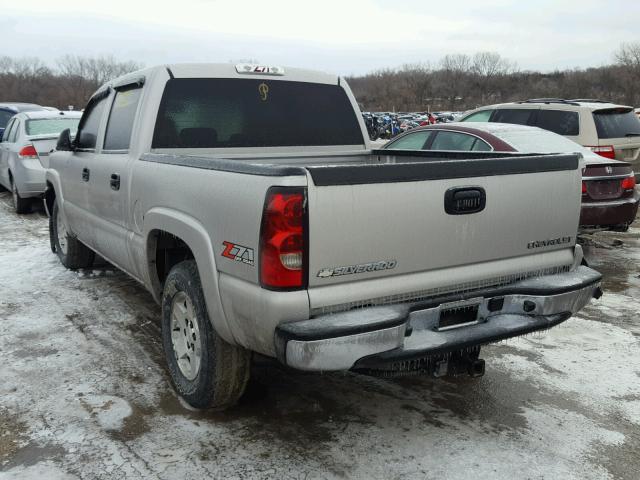 2GCEK13T251229271 - 2005 CHEVROLET SILVERADO SILVER photo 3