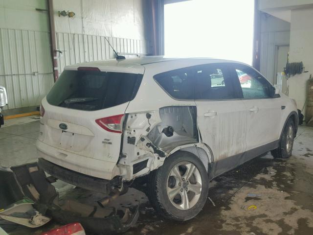 1FMCU9GX4EUC86746 - 2014 FORD ESCAPE SE WHITE photo 4