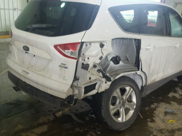 1FMCU9GX4EUC86746 - 2014 FORD ESCAPE SE WHITE photo 9