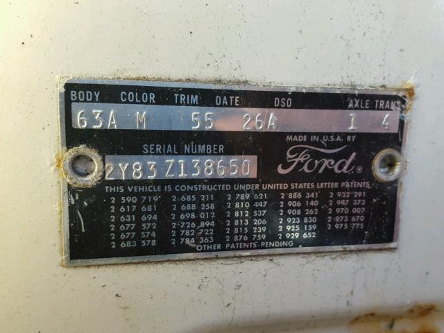 2Y83Z138650 - 1962 FORD THUNDERBIR CREAM photo 10