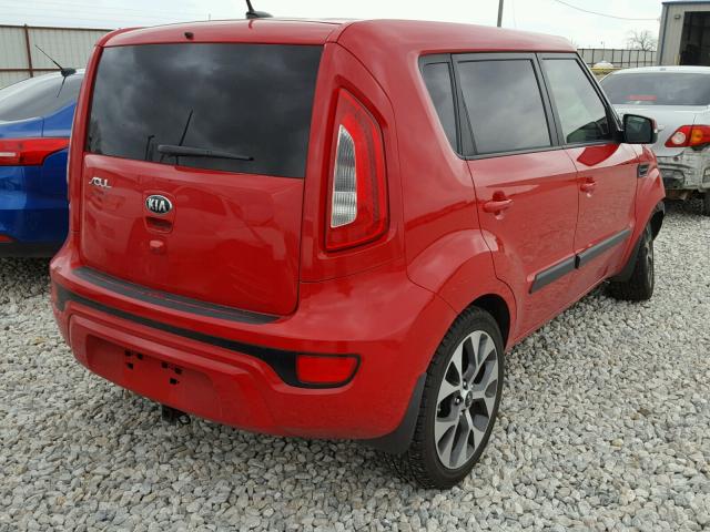 KNDJT2A68D7517330 - 2013 KIA SOUL RED photo 4