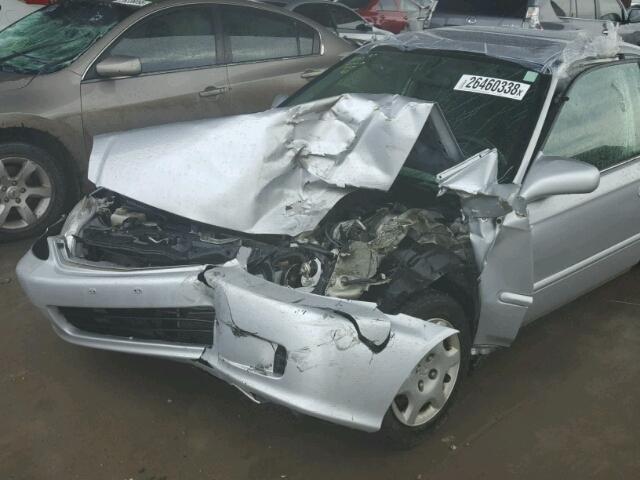 1HGEJ8247YL059639 - 2000 HONDA CIVIC EX 银色 照片 9