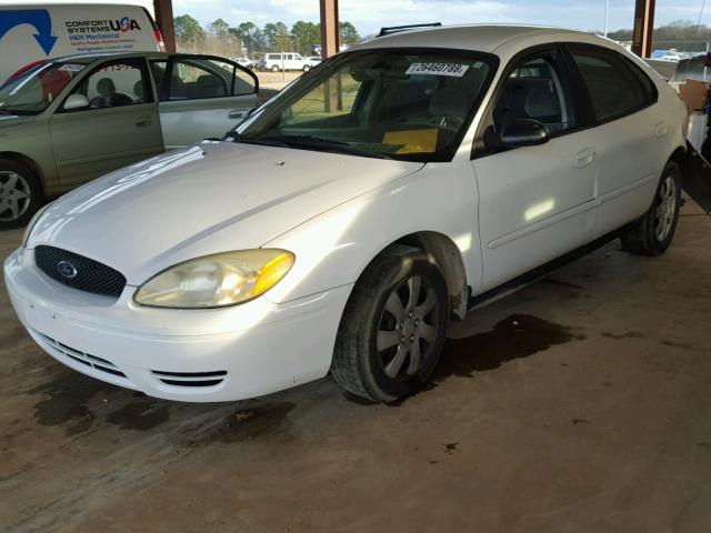 1FAFP52U04A139683 - 2004 FORD TAURUS LX WHITE photo 2