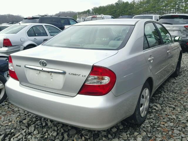 4T1BE32K34U812042 - 2004 TOYOTA CAMRY LE SILVER photo 4
