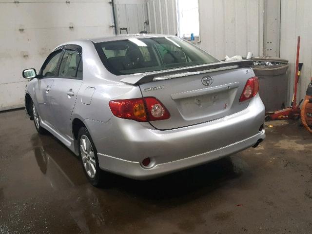 2T1BU4EE1AC372270 - 2010 TOYOTA COROLLA BA SILVER photo 3