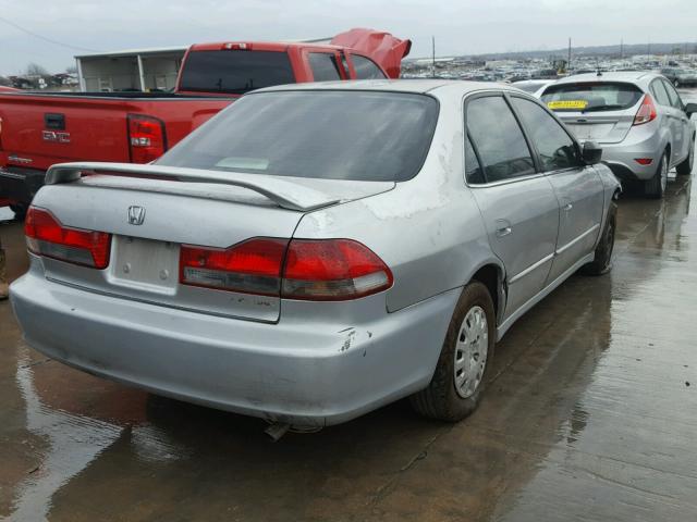 1HGCF86651A048502 - 2001 HONDA ACCORD VAL SILVER photo 4