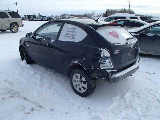 KMHCN3BC0AU157704 - 2010 HYUNDAI ACCENT SE BLACK photo 3