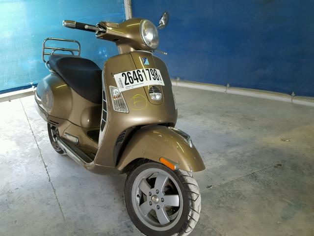 ZAPM459L5D5801045 - 2013 VESPA GTS 300 SU GOLD photo 1